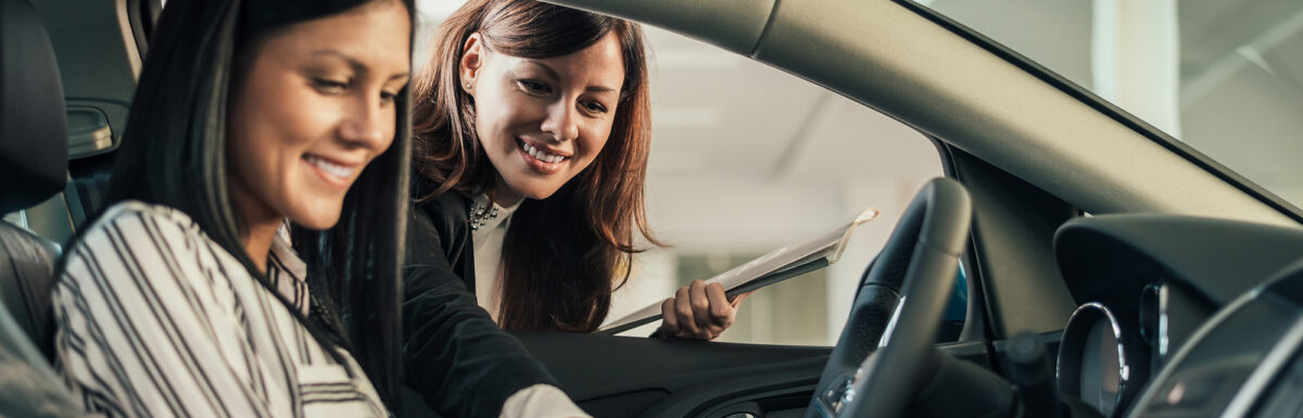 Attracting Female Car Buyers: A Marketing Guide for Car Dealerships
